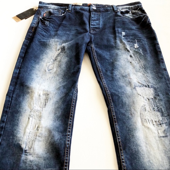 dust denim wear